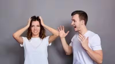Relationship Conflict Resolution: 7 Conversation mistakes that can turn small disagreements into bigger relationship conflicts Relationship Conflict Resolution: 7 Conversation mistakes that can turn small disagreements into bigger relationship conflicts
