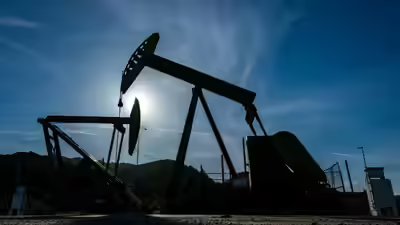US stocks today: Oil jumps nearly 5%, shares tumble as Trump declares Iran ceasefire ‘over’ US stocks today: Oil jumps nearly 5%, shares tumble as Trump declares Iran ceasefire ‘over’
