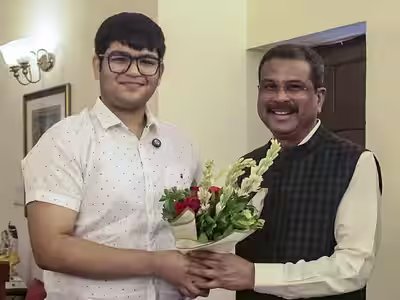NEET AIR 2’s protest remark sparks debate among aspirants as Reddit users question silence over paper leak row NEET AIR 2’s protest remark sparks debate among aspirants as Reddit users question silence over paper leak row