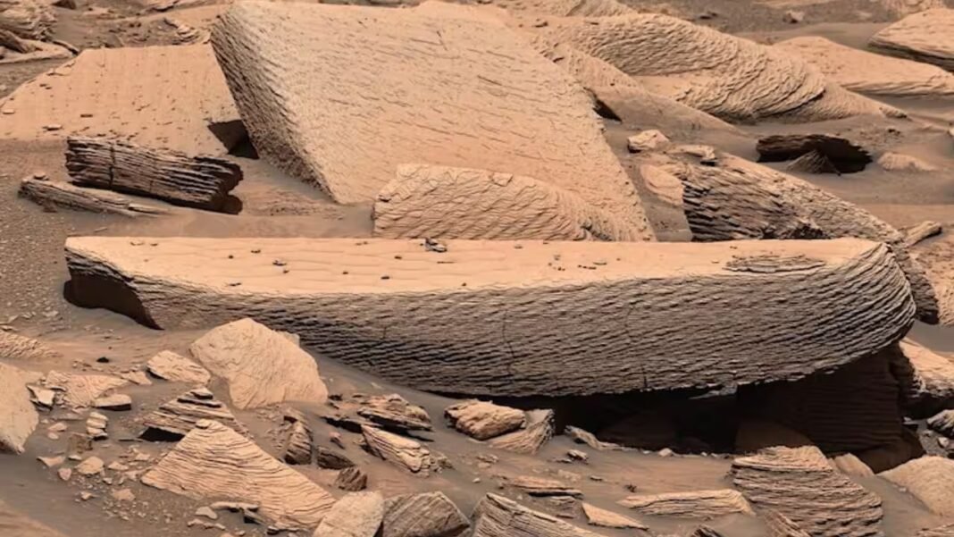 Nasa’s Curiosity rover discovers evidence of an ancient sandstorm preserved in Mars rocks for billions of years | Nasa’s Curiosity rover discovers evidence of an ancient sandstorm preserved in Mars rocks for billions of years |