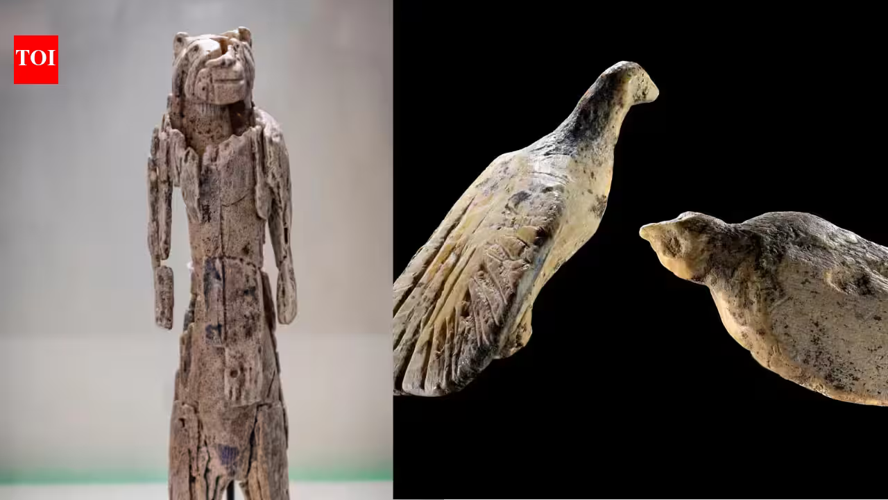Archaeologists discover 40,000-year-old bird figurines no bigger than a thumbnail that are rewriting the story of Ice Age art | Archaeologists discover 40,000-year-old bird figurines no bigger than a thumbnail that are rewriting the story of Ice Age art |