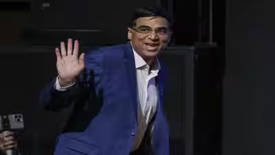 Chess legend Viswanathan Anand makes U-turn, rejoins FIDE election race | Chess News Chess legend Viswanathan Anand makes U-turn, rejoins FIDE election race | Chess News