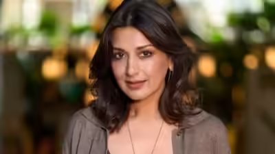 Sonali Bendre’s diet and fitness at age 51 includes 18-20 hours of fasting, the actress revealed she followed autophagy for healing from stage IV metastatic cancer | Hindi Movie News Sonali Bendre’s diet and fitness at age 51 includes 18-20 hours of fasting, the actress revealed she followed autophagy for healing from stage IV metastatic cancer | Hindi Movie News