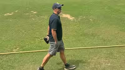 Gary Kirsten keeps close eye on India as Sri Lanka set visitors 207-run chase in warm-up | Cricket News Gary Kirsten keeps close eye on India as Sri Lanka set visitors 207-run chase in warm-up | Cricket News