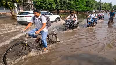 Gurugram schools to switch to online classes on August 25 amid heavy rain, waterlogging concerns Gurugram schools to switch to online classes on August 25 amid heavy rain, waterlogging concerns