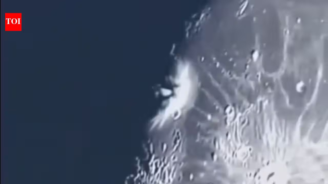 Part of SpaceX rocket the size of a school bus crashed into the Moon, scientists say it caused a huge explosion and a 60-foot crater Part of SpaceX rocket the size of a school bus crashed into the Moon, scientists say it caused a huge explosion and a 60-foot crater