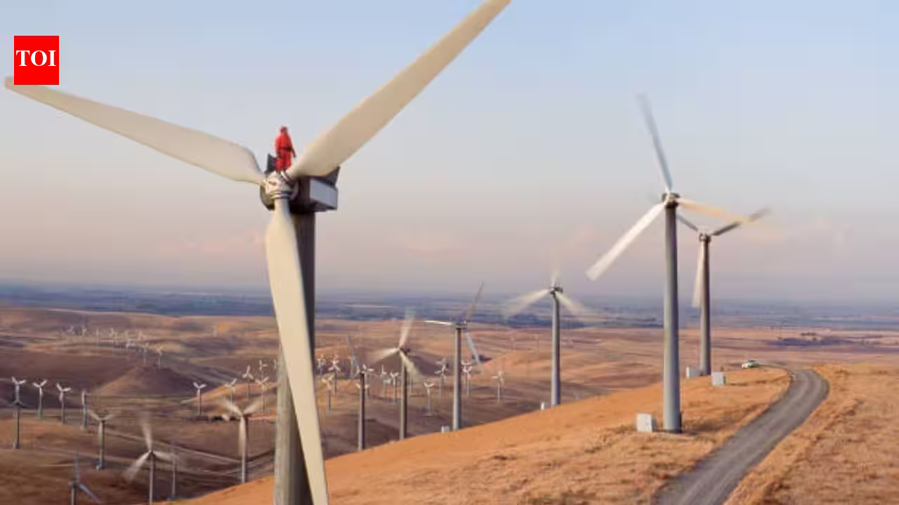 Wyoming’s Casper landfill buried 1,124 turbine blades after each was cut into three pieces; a Missouri plant offers another route by turning old blades into cement feedstock Wyoming’s Casper landfill buried 1,124 turbine blades after each was cut into three pieces; a Missouri plant offers another route by turning old blades into cement feedstock