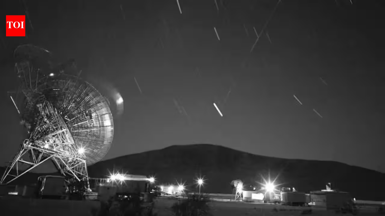 On This Day in Space: NASA launched the 100-foot Echo 1A balloon on August 12, 1960; the passive satellite reflected telephone, radio and television signals across Earth On This Day in Space: NASA launched the 100-foot Echo 1A balloon on August 12, 1960; the passive satellite reflected telephone, radio and television signals across Earth