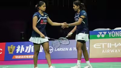 Treesa-Gayatri lose BWF World Championships semifinal to China, secure India’s first Women’s doubles medal since 2011 | Badminton News Treesa-Gayatri lose BWF World Championships semifinal to China, secure India’s first Women’s doubles medal since 2011 | Badminton News