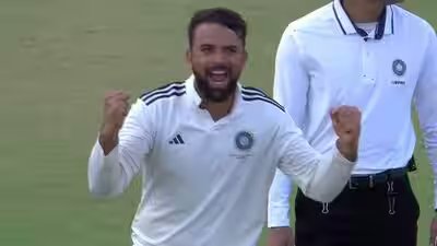Abid Mushtaq, Nishant Sindhu wrap up West Zone tail as North Zone reach Duleep Trophy semis | Cricket News Abid Mushtaq, Nishant Sindhu wrap up West Zone tail as North Zone reach Duleep Trophy semis | Cricket News