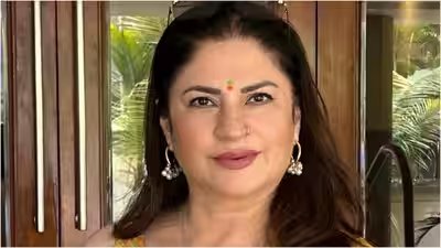Kangana Ranaut: Kunickaa Sadanand takes dig at Kangana Ranaut over old rakhi ad amid Kriti Sanon row: ‘Tera kutta tommy?’ | Hindi Movie News Kangana Ranaut: Kunickaa Sadanand takes dig at Kangana Ranaut over old rakhi ad amid Kriti Sanon row: ‘Tera kutta tommy?’ | Hindi Movie News