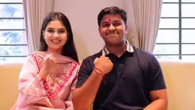 In 2022, she lost her hand to an 11,000-volt shock; a nine-year-old girl’s family gave her a new one; today, every Raksha Bandhan, Anamta Ahmed travels to Gujarat to tie rakhi to her donor’s brother In 2022, she lost her hand to an 11,000-volt shock; a nine-year-old girl’s family gave her a new one; today, every Raksha Bandhan, Anamta Ahmed travels to Gujarat to tie rakhi to her donor’s brother