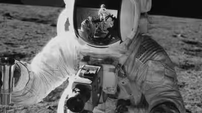In 1969, an astronaut pointed Apollo 12’s camera at the sun and accidentally killed the live moon broadcast | In 1969, an astronaut pointed Apollo 12’s camera at the sun and accidentally killed the live moon broadcast |