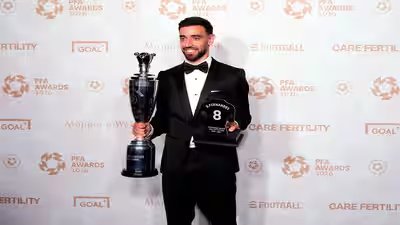Bruno Fernandes wins it ALL: Man Utd captain crowned PFA Player of the Year to seal stunning awards hat-trick | Football News Bruno Fernandes wins it ALL: Man Utd captain crowned PFA Player of the Year to seal stunning awards hat-trick | Football News