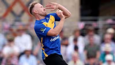 English all-rounder Danny Lamb forced to retire from cricket aged 30 after neck, spinal cord injury English all-rounder Danny Lamb forced to retire from cricket aged 30 after neck, spinal cord injury