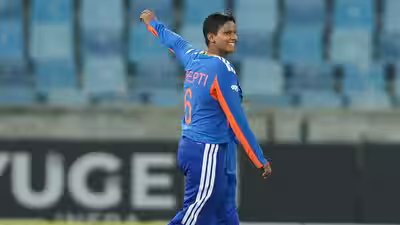 Deepti Sharma scripts history! Stunning 3/0 makes her world’s leading T20I wicket-taker | Cricket News Deepti Sharma scripts history! Stunning 3/0 makes her world’s leading T20I wicket-taker | Cricket News