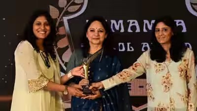 Dhruv Global School receives Best School Award at Mimamsa conference Dhruv Global School receives Best School Award at Mimamsa conference