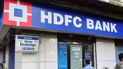 HDFC shares drop 2% over CEO uncertainty, legal woes HDFC shares drop 2% over CEO uncertainty, legal woes