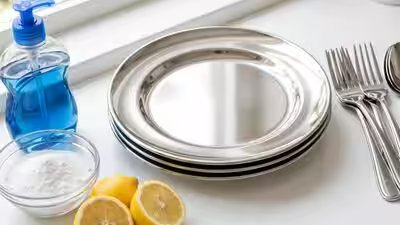 How to make old steel utensils shine again: 5 easy ways to remove grease, stains, and water marks | How to make old steel utensils shine again: 5 easy ways to remove grease, stains, and water marks |