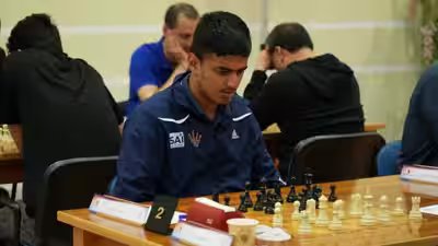 Parents forced him to play the tournament; hours later, he defeated World no. 1 Magnus Carlsen: Meet 15-year-old chess prodigy Vandan Alankar Sawai Parents forced him to play the tournament; hours later, he defeated World no. 1 Magnus Carlsen: Meet 15-year-old chess prodigy Vandan Alankar Sawai