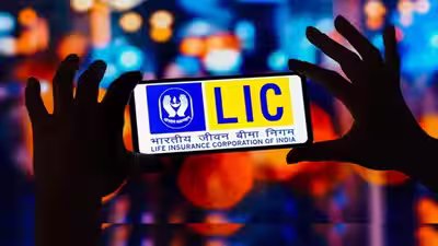 LIC OFS off to a strong start as institutional investors subscribe 66% by noon LIC OFS off to a strong start as institutional investors subscribe 66% by noon