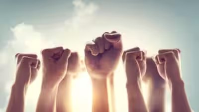 7 Powerful manifestations for confidence: Build self-belief, quiet self-doubt and step into your power with these simple manifestations you can repeat every day | 7 Powerful manifestations for confidence: Build self-belief, quiet self-doubt and step into your power with these simple manifestations you can repeat every day |
