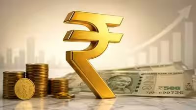 Rupee slips to 95.28 against US dollar as oil, treasury yields remain elevated Rupee slips to 95.28 against US dollar as oil, treasury yields remain elevated