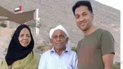 Earned just Rs 10 a day as a coolie, now runs a Rs 681 crore business: The remarkable story of IIM Bangalore graduate who turned hardship into a life-changing success Earned just Rs 10 a day as a coolie, now runs a Rs 681 crore business: The remarkable story of IIM Bangalore graduate who turned hardship into a life-changing success