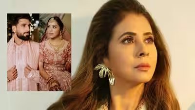 Urmila Matondkar drops cryptic note after ex-husband Mohsin Akhtar shares second wedding PICS: ‘I like love, loyalty and time’ | Hindi Movie News Urmila Matondkar drops cryptic note after ex-husband Mohsin Akhtar shares second wedding PICS: ‘I like love, loyalty and time’ | Hindi Movie News