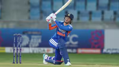 Smriti Mandhana creates history, surpasses Meg Lanning to become leading century-maker in women’s cricket | Cricket News Smriti Mandhana creates history, surpasses Meg Lanning to become leading century-maker in women’s cricket | Cricket News