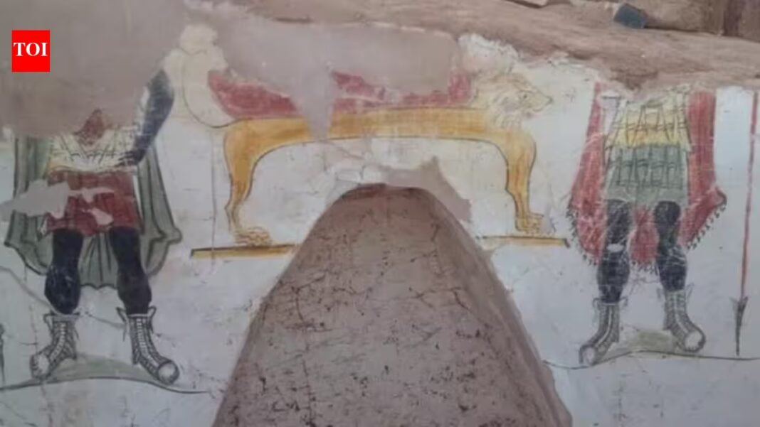 Archaeologists have discovered a 1,700-year-old Roman-era pyramid tomb in Egypt’s Dakhla Oasis; the small mud-brick monument combines Egyptian, Greek and Roman traditions and held a married couple Archaeologists have discovered a 1,700-year-old Roman-era pyramid tomb in Egypt’s Dakhla Oasis; the small mud-brick monument combines Egyptian, Greek and Roman traditions and held a married couple