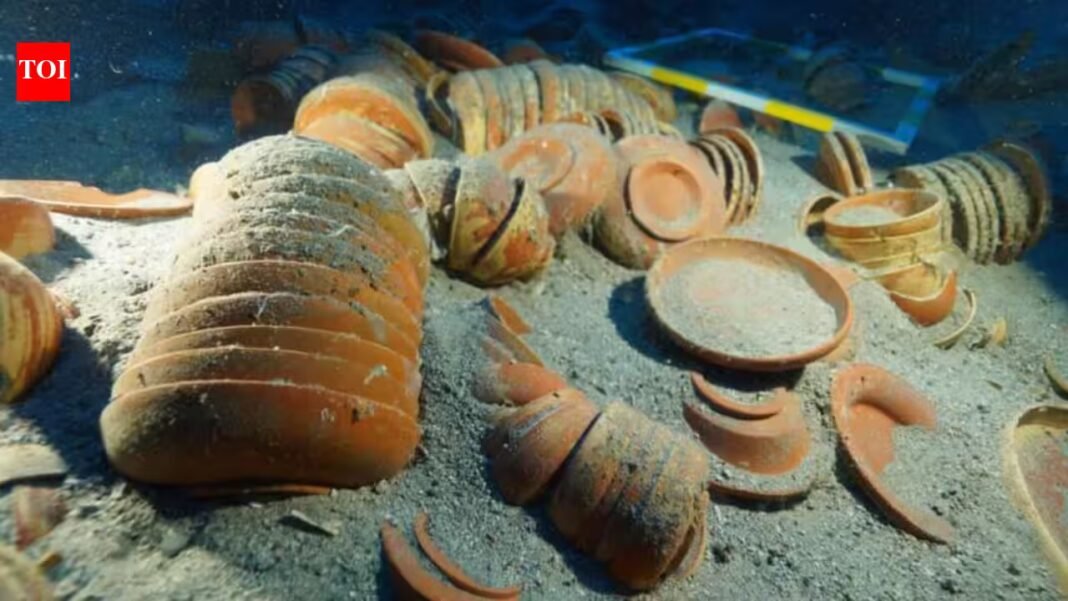 2,100-year-old shipwreck filled with 122 varieties of ancient Roman tableware found by archaeologists in Turkey was mentioned in a letter by Roman statesman Cicero 2,100-year-old shipwreck filled with 122 varieties of ancient Roman tableware found by archaeologists in Turkey was mentioned in a letter by Roman statesman Cicero