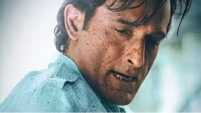 Akshaye Khanna almost rejected Dhurandhar, told casting director Mukesh Chhabra, ‘Pagal ho gaya hai? Villain kyun karunga main?’ | Akshaye Khanna almost rejected Dhurandhar, told casting director Mukesh Chhabra, ‘Pagal ho gaya hai? Villain kyun karunga main?’ |