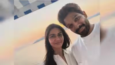 ‘Raaka’ star Allu Arjun wishes wife Sneha Reddy on her birthday with romantic sunset selfie, writes ‘happy birthday cutie’ amid scenic getaway | Telugu Movie News ‘Raaka’ star Allu Arjun wishes wife Sneha Reddy on her birthday with romantic sunset selfie, writes ‘happy birthday cutie’ amid scenic getaway | Telugu Movie News