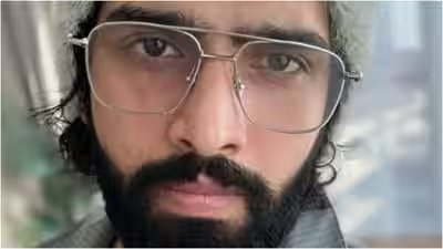 Amaal Mallik: ‘Gussa mera Salman Khan aur Sanjay Dutt wala hai’: Amaal Mallik issues ‘statutory warning’ to trolls targeting his family amid ‘Main Hoon Hero Tera’ missing credit row, says ‘you can mock us but not our legacy’ | Hindi Movie News Amaal Mallik: ‘Gussa mera Salman Khan aur Sanjay Dutt wala hai’: Amaal Mallik issues ‘statutory warning’ to trolls targeting his family amid ‘Main Hoon Hero Tera’ missing credit row, says ‘you can mock us but not our legacy’ | Hindi Movie News