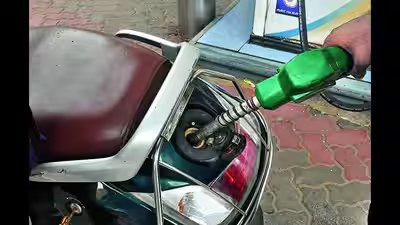 No UPI above Rs 2,000? MP petrol pumps to stop accepting payments from October 16 over MDR No UPI above Rs 2,000? MP petrol pumps to stop accepting payments from October 16 over MDR
