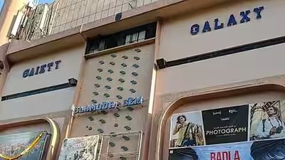 Manoj Desai: Has Gaiety-Galaxy temporarily shut over non-renewal of licence? Owner Manoj Desai clarifies: ‘Some cables in the theatre got burned’ | Hindi Movie News Manoj Desai: Has Gaiety-Galaxy temporarily shut over non-renewal of licence? Owner Manoj Desai clarifies: ‘Some cables in the theatre got burned’ | Hindi Movie News