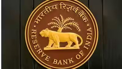 Forex reserves decline by $15bn to $766bn Forex reserves decline by $15bn to $766bn
