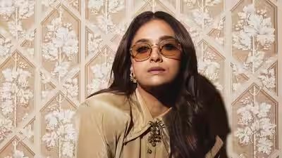Keerthy: Keerthy Suresh says her ‘Dorothy’ character is ‘very subtle’; reveals her screen time in Karthik Subbaraj’s directorial | Tamil Movie News Keerthy: Keerthy Suresh says her ‘Dorothy’ character is ‘very subtle’; reveals her screen time in Karthik Subbaraj’s directorial | Tamil Movie News