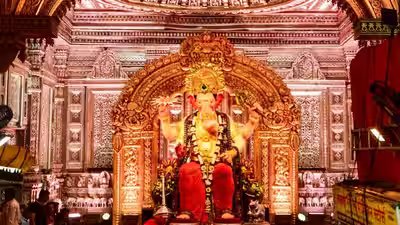Lalbaugcha Raja: How a broken market, struggling fishermen and a vow to Lord Ganesha created Mumbai’s most famous Ganpati Lalbaugcha Raja: How a broken market, struggling fishermen and a vow to Lord Ganesha created Mumbai’s most famous Ganpati