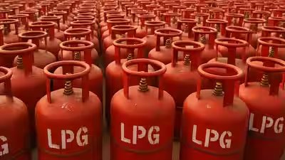 LPG Aadhaar rule from October 1: Authentication mandatory for subsidised gas refills; how to complete process, check steps LPG Aadhaar rule from October 1: Authentication mandatory for subsidised gas refills; how to complete process, check steps