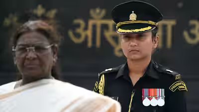 Meet the woman Army officer now serving as President Murmu’s ADC: Who is Major Navya Shekhawat? Meet the woman Army officer now serving as President Murmu’s ADC: Who is Major Navya Shekhawat?