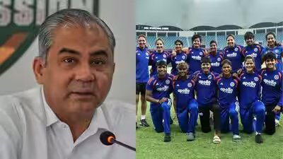 Mohsin Naqvi: Ex-Pakistan batter calls India ‘arrogant’ as he defends Mohsin Naqvi after Asia Cup trophy row | Cricket News Mohsin Naqvi: Ex-Pakistan batter calls India ‘arrogant’ as he defends Mohsin Naqvi after Asia Cup trophy row | Cricket News