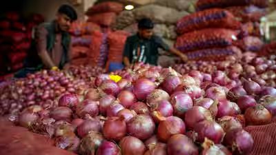 Onion prices still make eyes water despite Centre’s Rs 35/kg buffer sale Onion prices still make eyes water despite Centre’s Rs 35/kg buffer sale