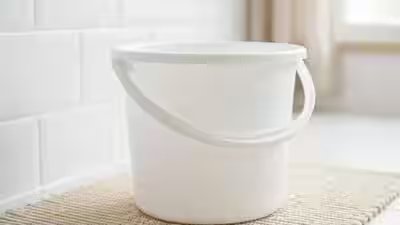 Plastic bucket cleaning tips: Easy ways to remove yellow stains, dirt, and hard water marks at home | Plastic bucket cleaning tips: Easy ways to remove yellow stains, dirt, and hard water marks at home |
