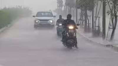 Imd Weather Forecast: Weather tomorrow: IMD predicts heavy rain, thunderstorms across north India | Delhi News Imd Weather Forecast: Weather tomorrow: IMD predicts heavy rain, thunderstorms across north India | Delhi News