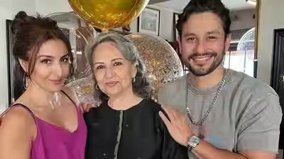 Vibe Movie: Kunal Kemmu opens up on directing Sharmila Tagore in ‘Vibe’: ‘She asked for synopsis, proud I could call action and cut on a legend like her’ | Hindi Movie News Vibe Movie: Kunal Kemmu opens up on directing Sharmila Tagore in ‘Vibe’: ‘She asked for synopsis, proud I could call action and cut on a legend like her’ | Hindi Movie News
