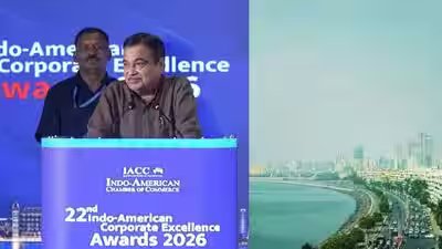 Nitin Gadkari: “Today I got late by an hour because I got stuck in the traffic from Worli to this hotel”: Nitin Gadkari explains why Mumbai needs a new traffic solution Nitin Gadkari: “Today I got late by an hour because I got stuck in the traffic from Worli to this hotel”: Nitin Gadkari explains why Mumbai needs a new traffic solution