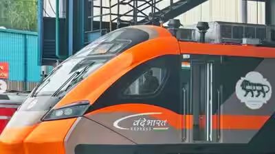 Vande Bharat: Indian Railways planning a second Vande Bharat Sleeper on Delhi–Varanasi route: A look inside the train Vande Bharat: Indian Railways planning a second Vande Bharat Sleeper on Delhi–Varanasi route: A look inside the train