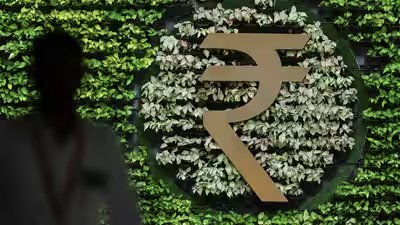 Big dollar inflows, little boost for rupee: Why the currency may stay near Rs 96 in near term Big dollar inflows, little boost for rupee: Why the currency may stay near Rs 96 in near term